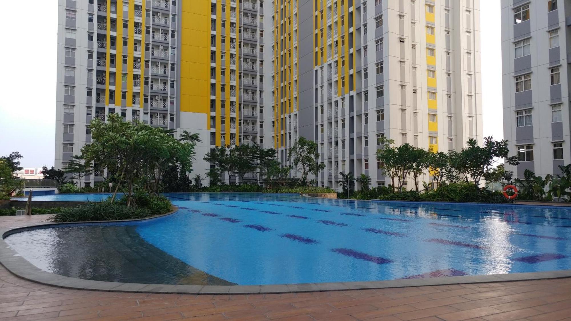 Enjoyable 2br At Springlake Summarecon By Travelio * Bekasi